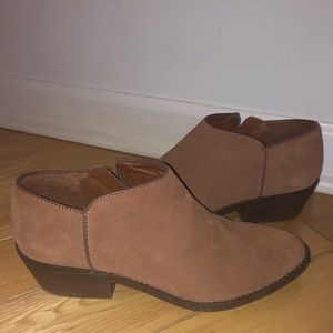 Lucky Brand Faithly Suede Boot in Toffee - 7M